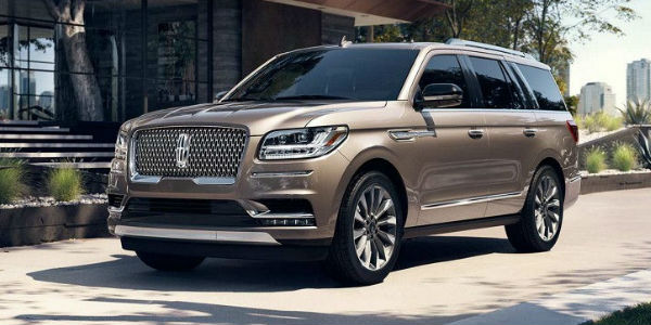 Bronze 2018 Lincoln Navigator on City Street