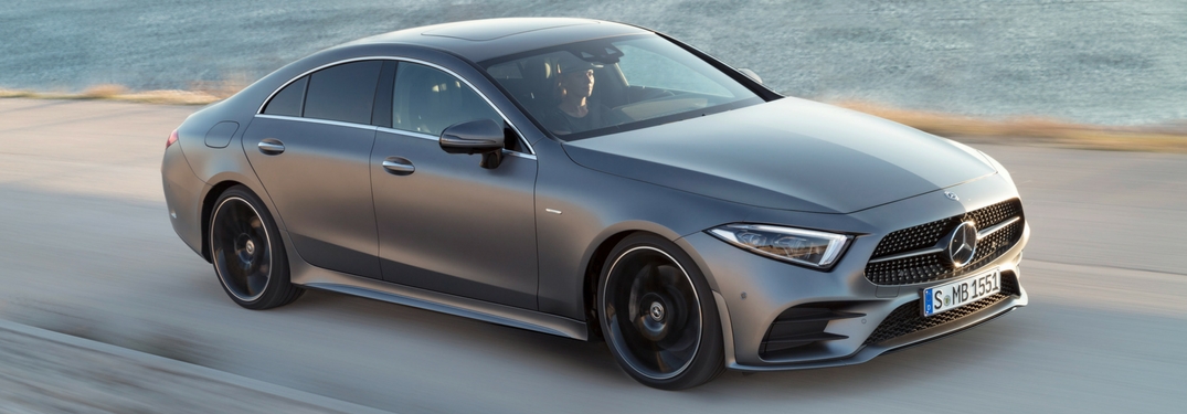 2019 mercedes-benz full view driving