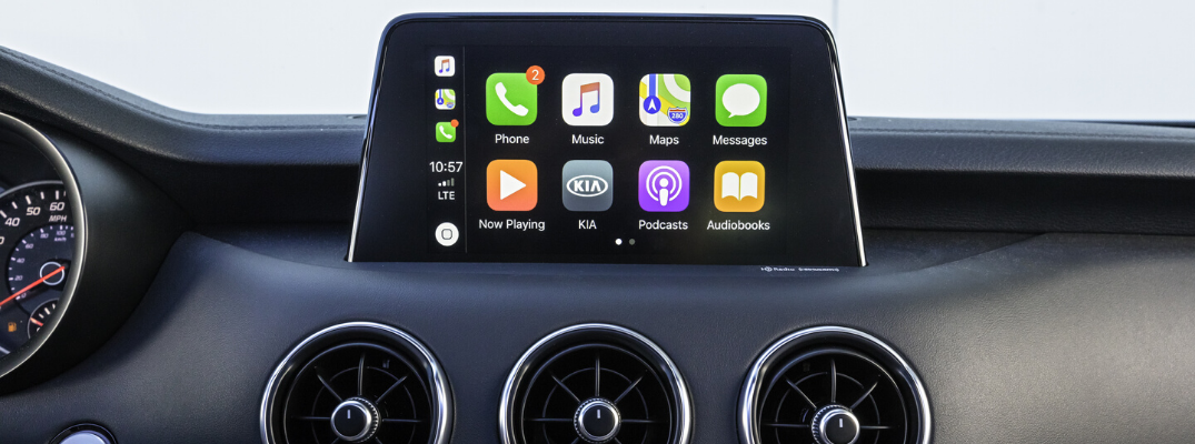 Infotainment screen in 2020 Kia Stinger