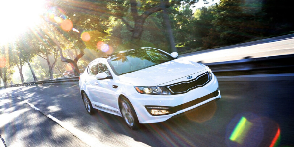 White 2013 Kia Optima