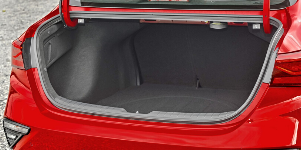 2020 Kia Forte open trunk