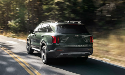 Rear view of green 2021 Kia Sorento X-Line