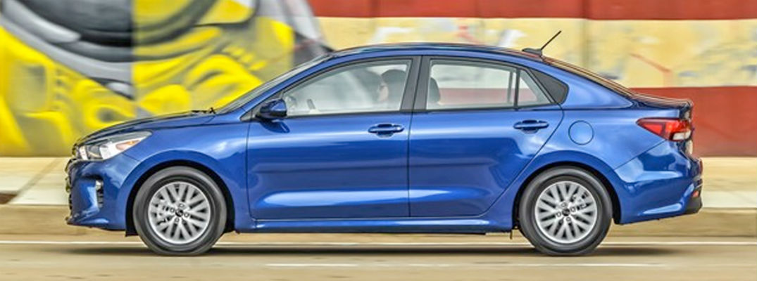 Profile view of 2020 Kia Rio