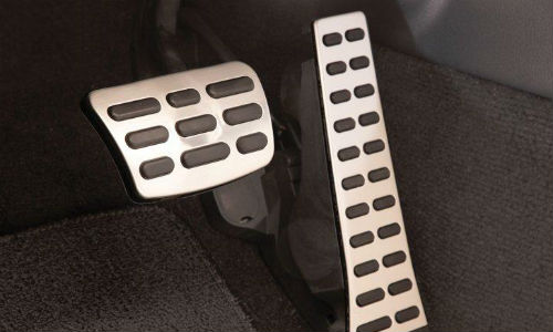 Sport pedals in 2021 Kia K5