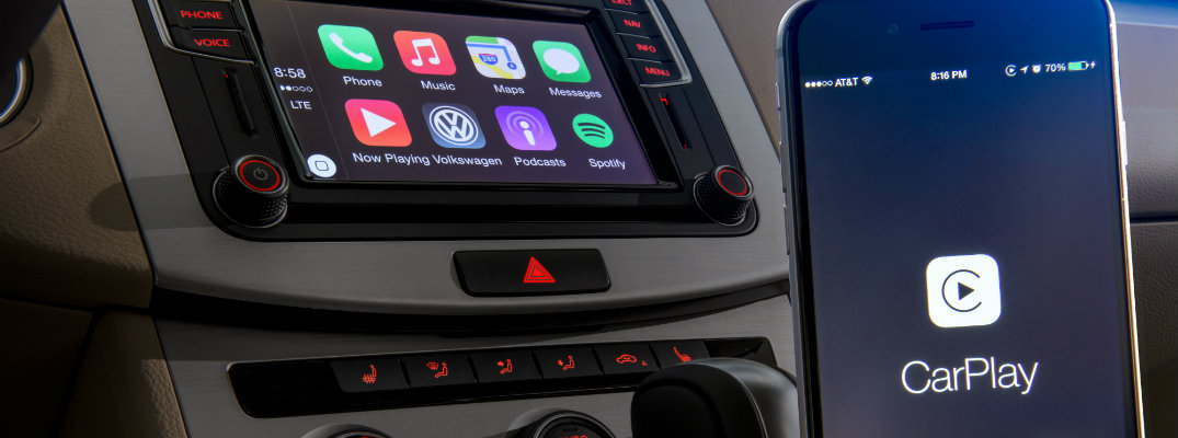 Volkswagen touchscreen with apple carplay pairing