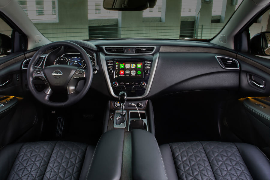 A photo of the dashboard in the 2020 Nissan Murano.