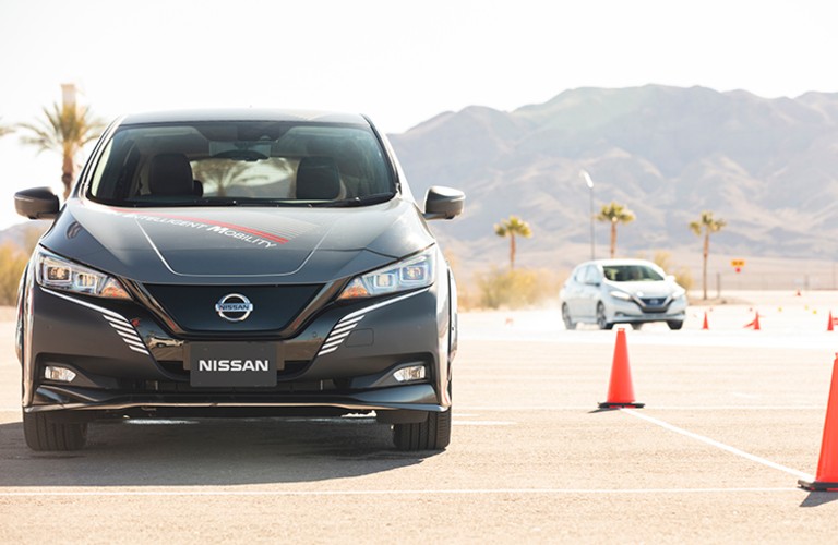 front view of vehicle with Nissan’s e-4ORCE technology