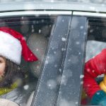 family-traveling-during-holiday_b