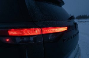 2022 Nissan Pathfinder light