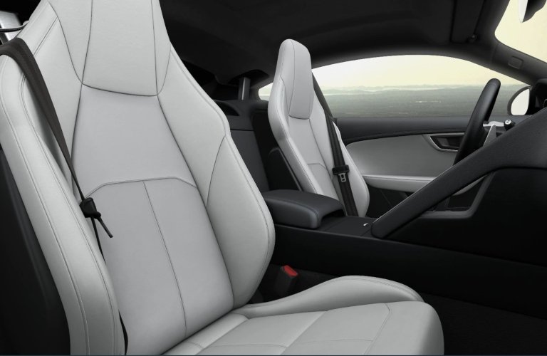 2020 Jaguar F-Type Cirruc Windsor Facing with Cirrus Stitch
