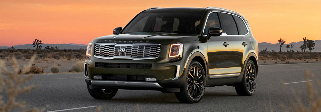 2020 Kia Telluride black exterior front fascia driver side parked in joshua tree desert