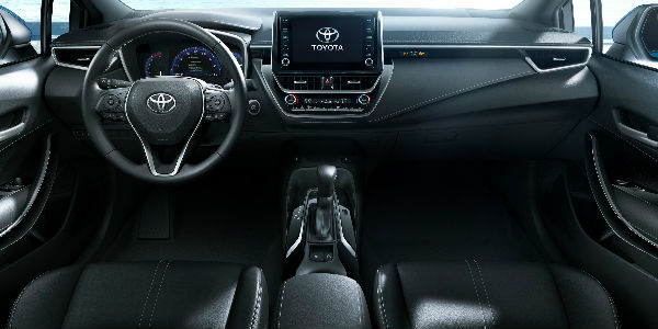 2019 Toyota Corolla Hatchback Dashboard_o