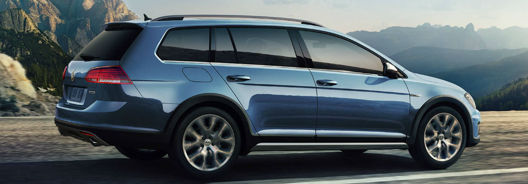 2019 Volkswagen Golf Alltrack side profile