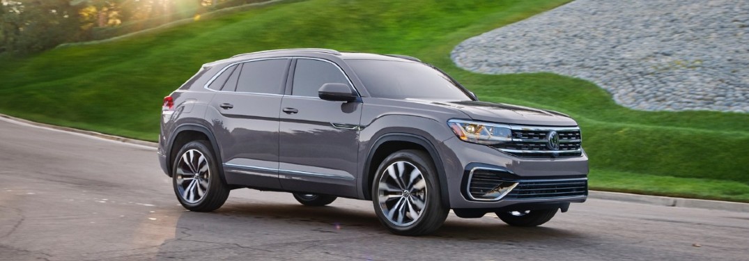 2020 Volkswagen Atlas Cross Sport front and side profile