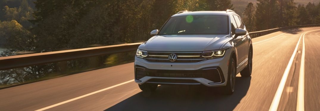 The 2022 Volkswagen Tiguan moving gracefully towards its destination