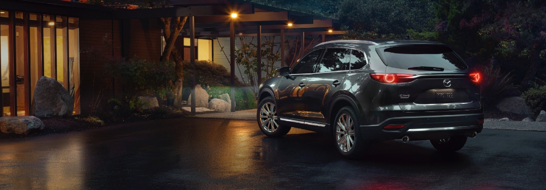 2021 CX-9 rear exterior view