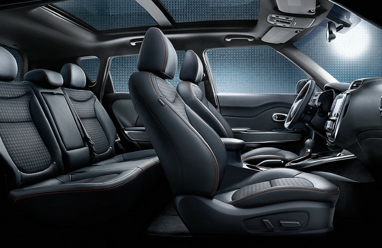 2018 Kia Soul side view of seats.