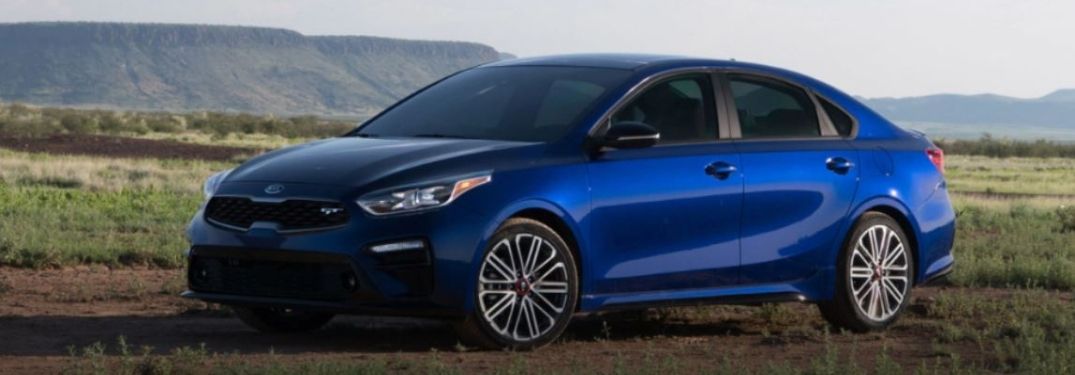 2021 Kia Forte driving side view