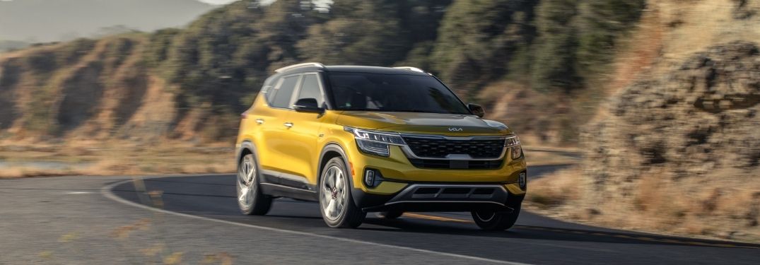 2022 Kia Seltos side and front view