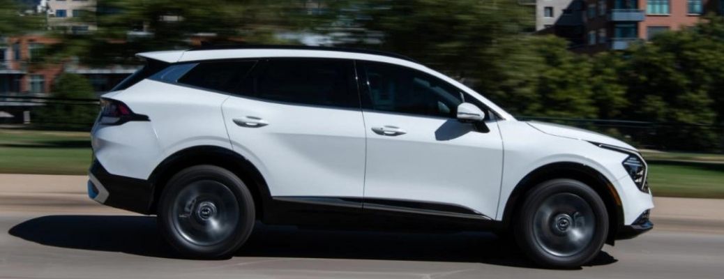 2023 Kia Sportage Turbo Hybrid exterior side look