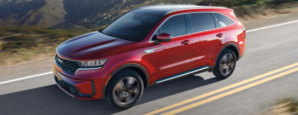 A 2023 Kia Sorento Hybrid on an elevated road