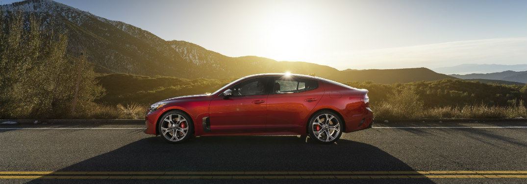 2018 Kia Stinger exterior side