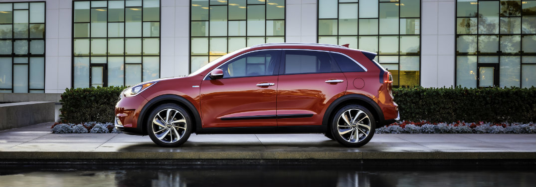 2018 Kia Niro exterior side red