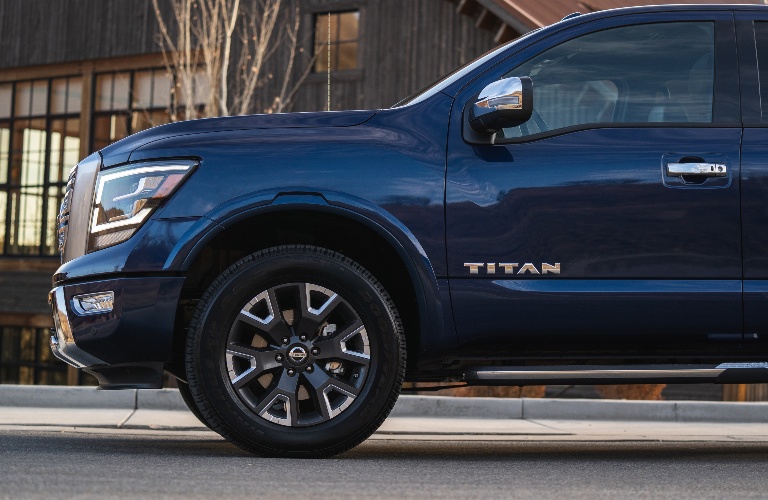 2021 Nissan TITAN going down the road