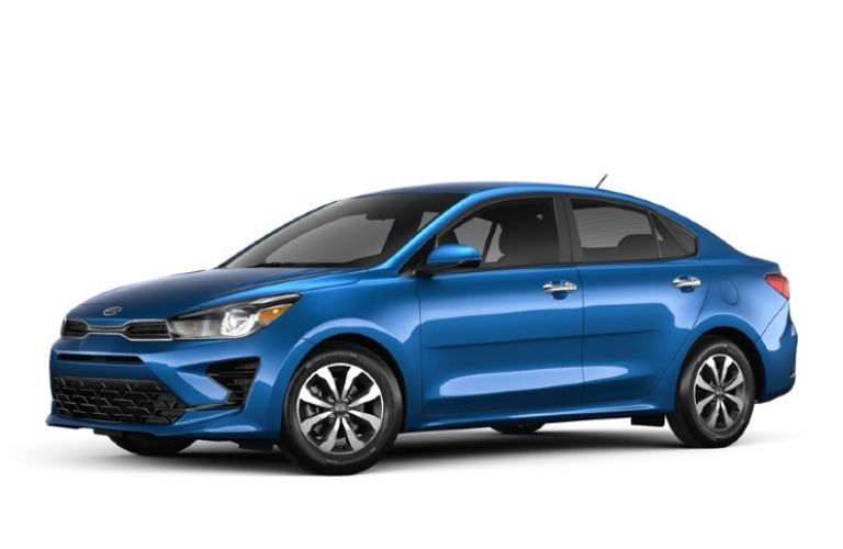 2021 Kia Rio in blue front side angle view