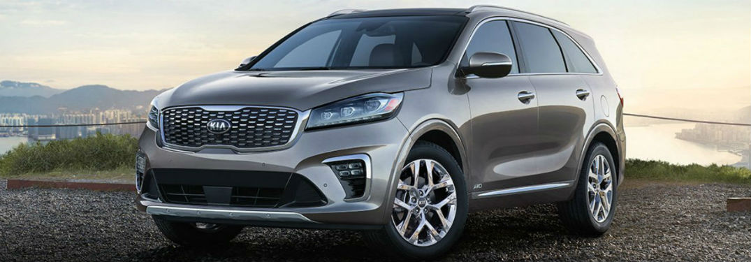 2019 Kia Sorento exterior front fascia and drivers side