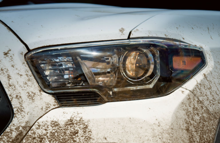 2018 toyota tacoma engine specs and gas mileage
