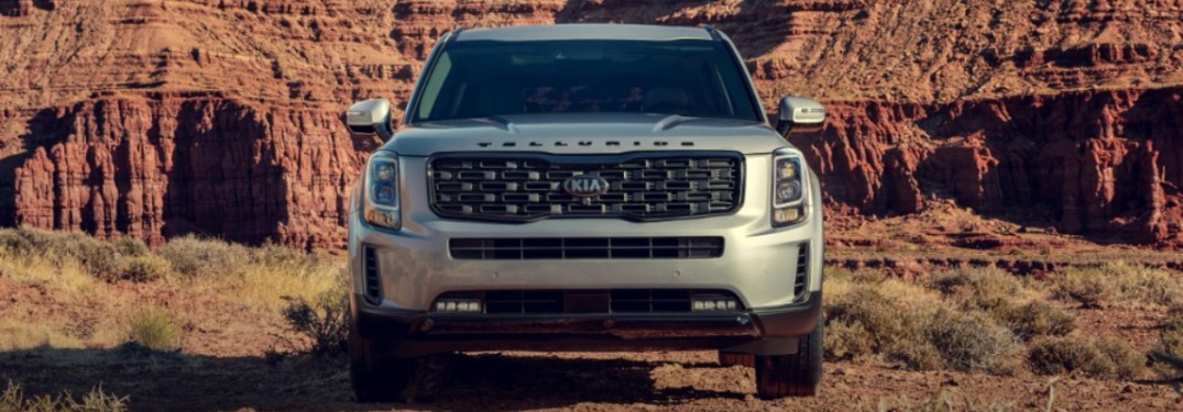 2021 Kia Telluride front end