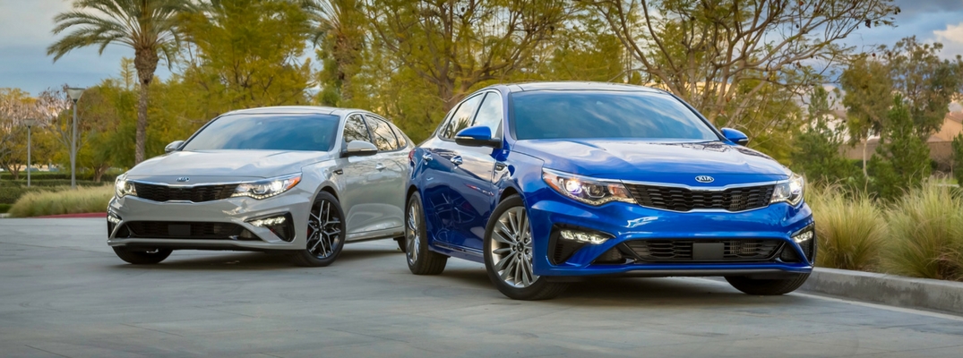 2019 Kia Optima in Blue and Silver Exterior Paint Colors
