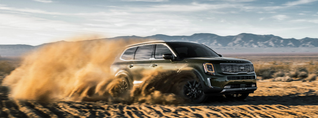 2020 Kia Telluride driving through the desert