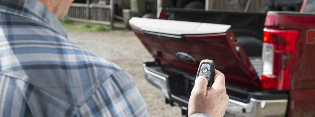 Programming Ford Universal Garage Door Opener Sherwood How To Use The Remote Start Feature On Your Ford Vehicle