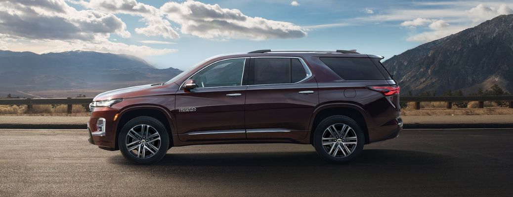 Side View of the 2023 Chevrolet Traverse