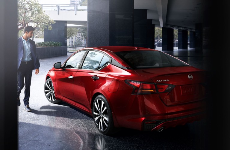 2020 Nissan Altima in red