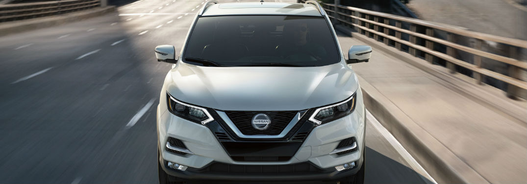 2020 Nissan Rogue Sport front profile