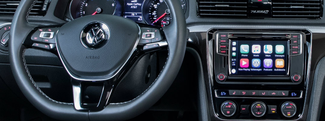 VW Car-Net App-Connect infotainment system in 2018 Volkswagen Passat