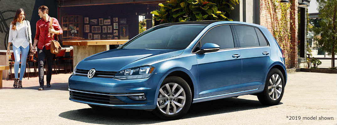 A photo of the 2019 Volkswagen Jetta parked on the street.