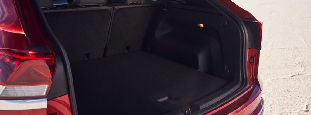 Interior Specs for the 2021 Volkswagen Atlas Cross Sport vs. 2021