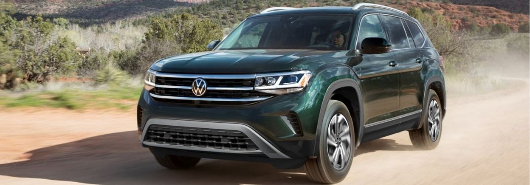 2022 VW Atlas front and side view