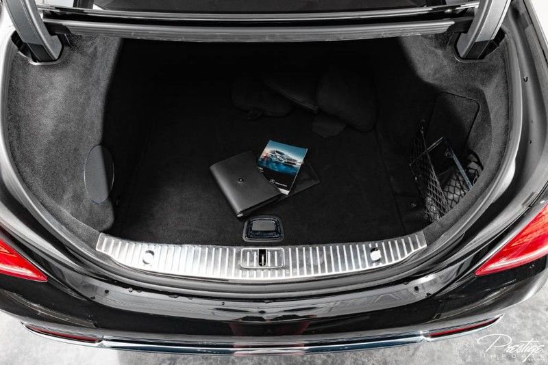 2016 Mercedes-Benz S-Class Maybach S 600 Interior Trunk Space