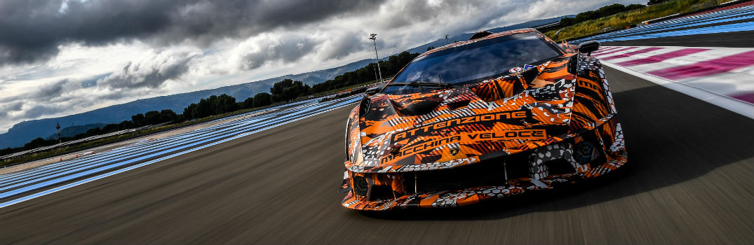 Lamborghini SCV12 Track-Only Hypercar Exterior Front Fascia on Track