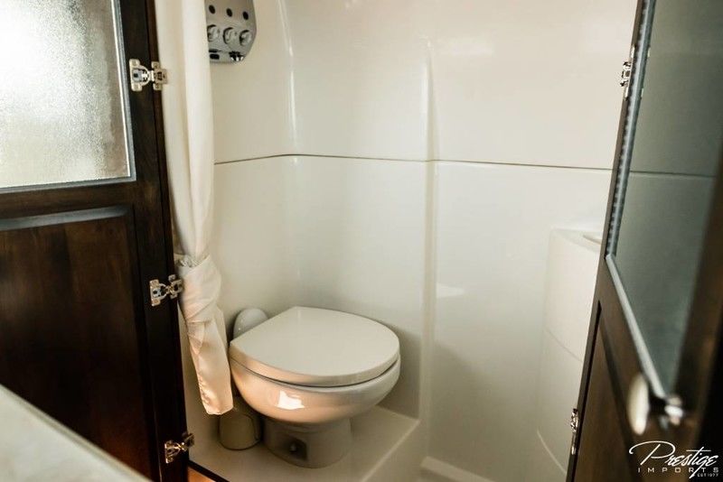 2016 Mercedes-Benz Sprinter Chassis-Cab Interior Cabin Bathroom