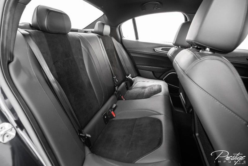 2018 Alfa Romeo Giulia Quadrifoglio Interior Cabin Rear Seating