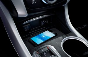 2018 Acura TLX qi-compatible charger
