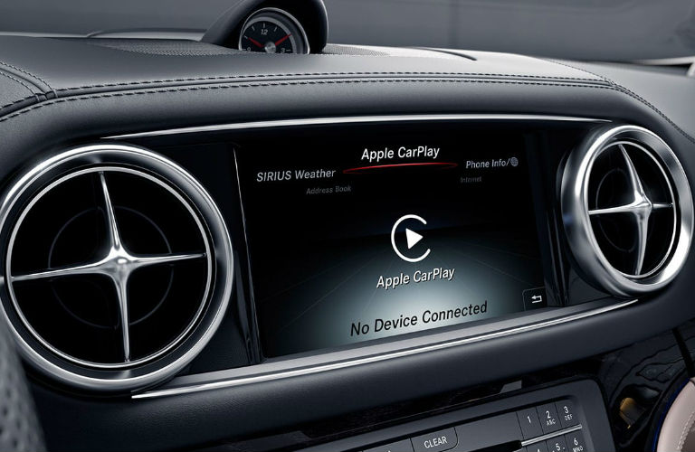 2020 Mercedes-Benz SL touchscreen display