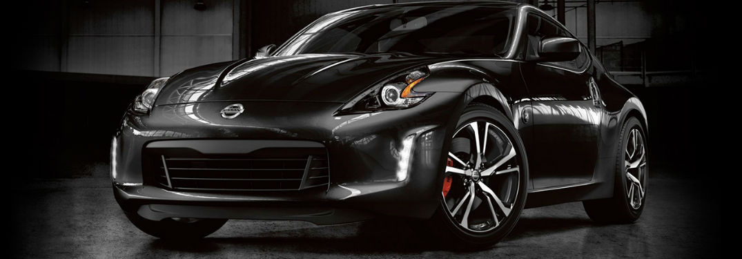 2019 Nissan 370Z Coupe front profile