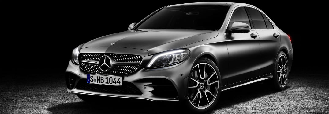 2019 Mercedes-Benz C-Class Sedan exterior front fascia and drivers side